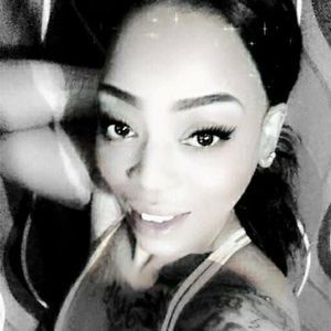 Meet your Posher, Tiffanie